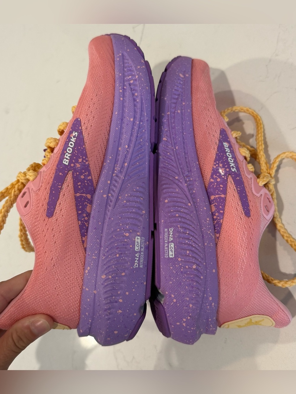 2026 Run Disney x Brooks Ghost 17 Rapunzel Sneakers Size 6.5 - Picture 6 of 11